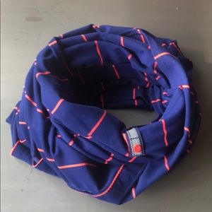 Lululemon Vinyasa scarf